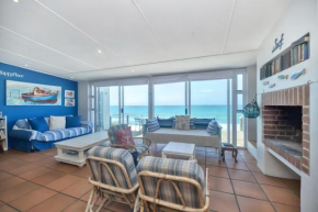 Dinky's Den In Arniston